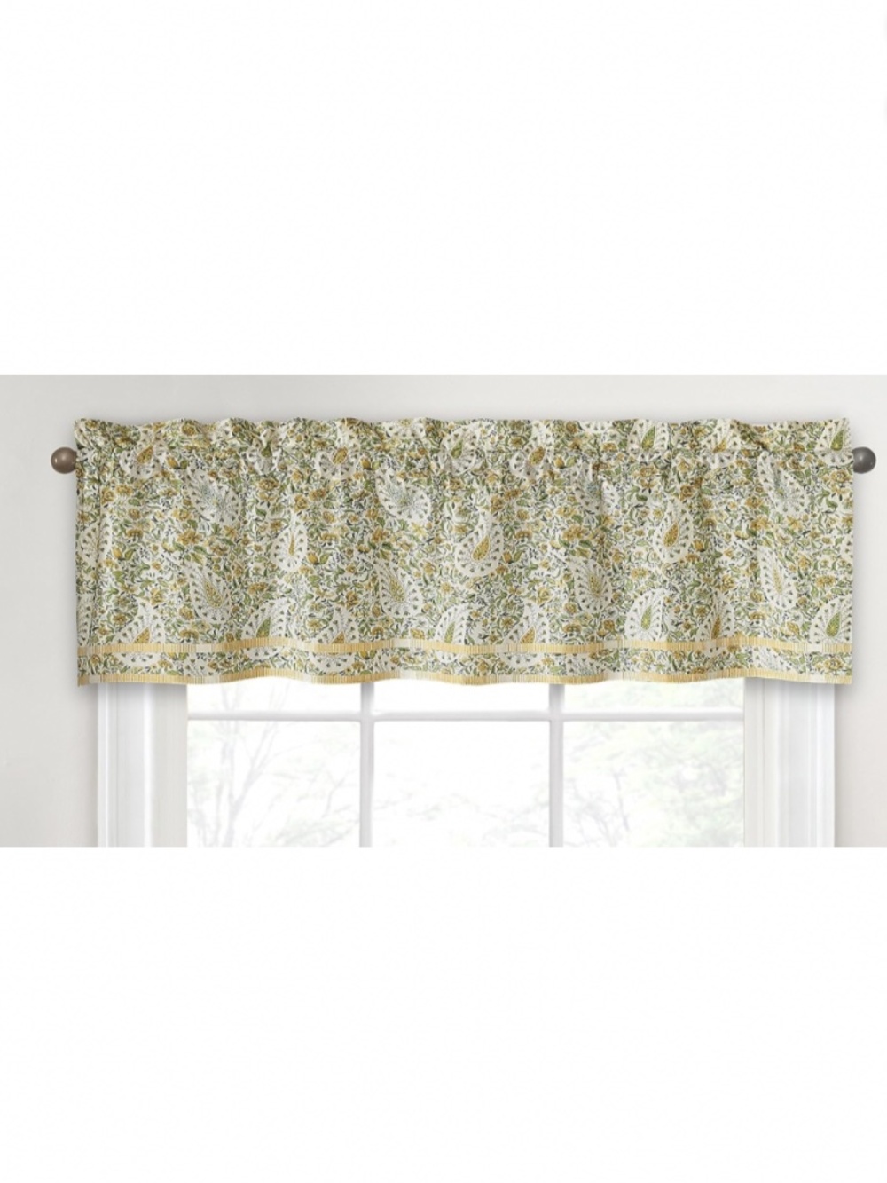 Bundle of 2 Waverly Paisley Verveine Valances in Spring NWT $68R